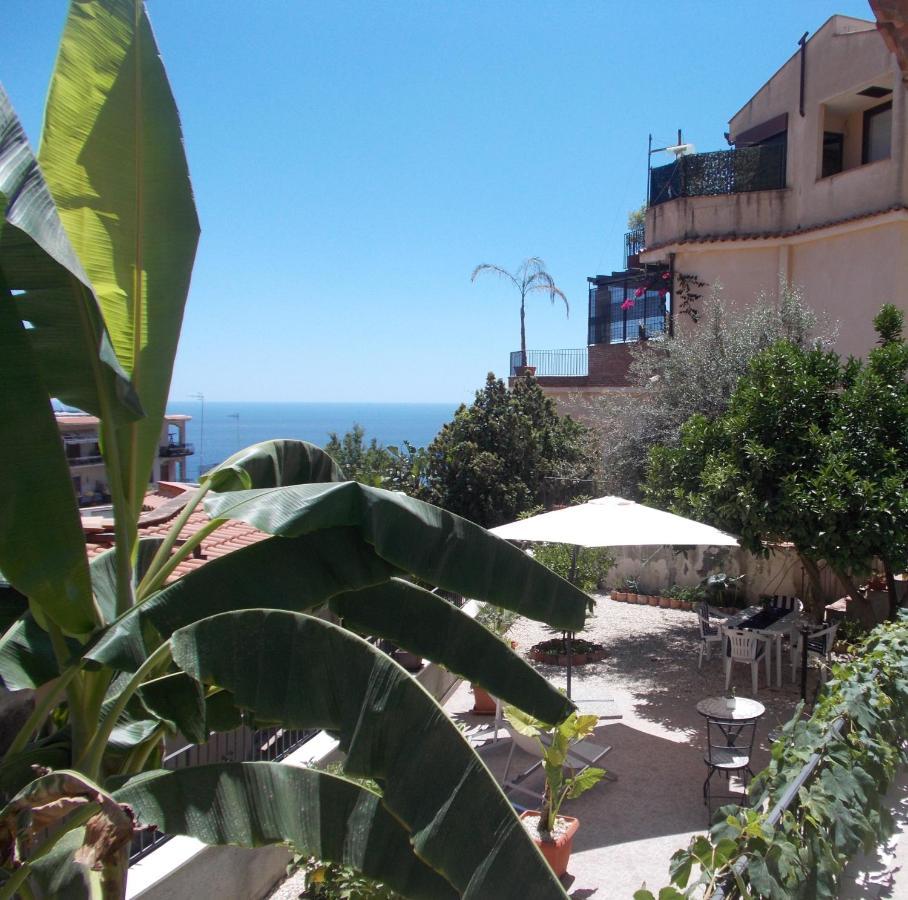 Villa Il Melograno Taormina Buitenkant foto
