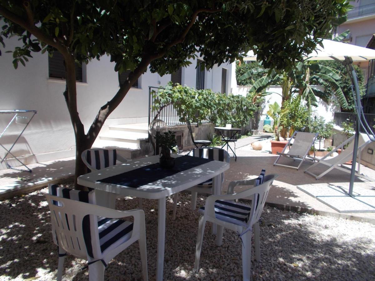 Villa Il Melograno Taormina Buitenkant foto