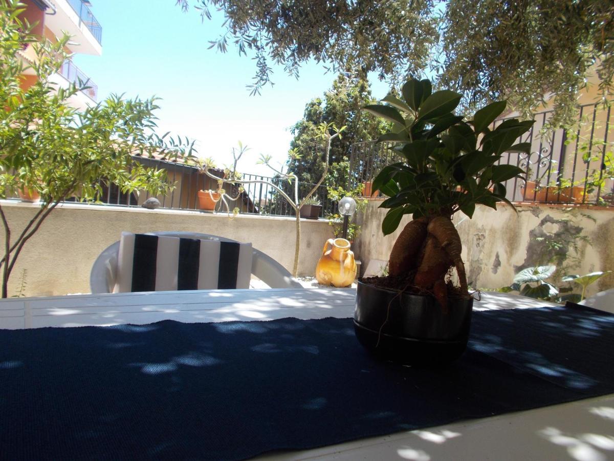 Villa Il Melograno Taormina Buitenkant foto